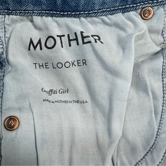 Mother • The Looker Distressed Skinny Jeans in Graffiti Girl - Picture 15 of 16